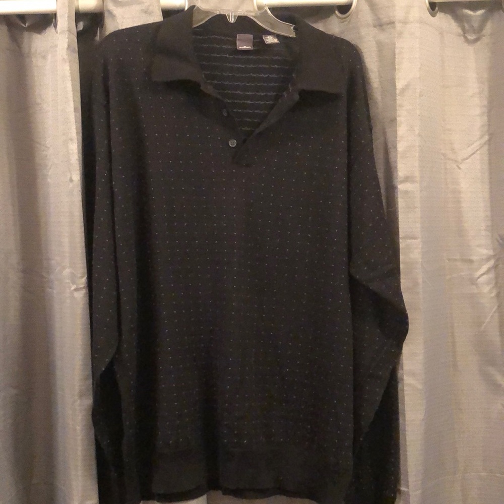 Men’s 3 button sweater